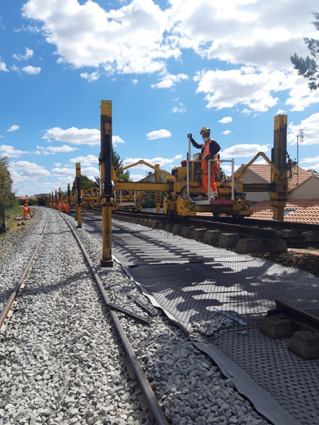 COLAS RAIL SIGNS A CONTRACT FOR BALLAST RENEWAL BETWEEN BEILLANT AND SAINTES IN FRANCE
